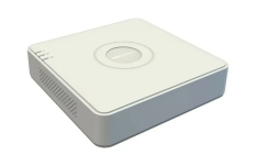 Hikvision 8 csatornás NVR; 60/60 Mbps be-/kimeneti sávszélesség; műanyag fedél