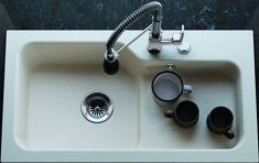 Marmorin AKO egymedencés gránit mosogató, csepegtetővel, fehér 711113006