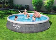 Bestway ST TROPEZ felfújható medence, szűrőszivattyúval, rattan hatású, 396x84 cm, FFA 649